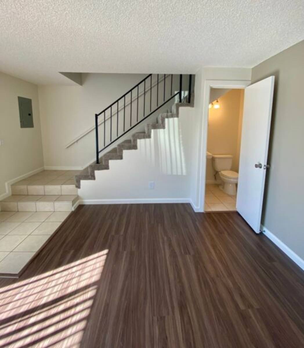 Townhouse for rent at 1710 Valley Ave E, Sumner, WA 98390