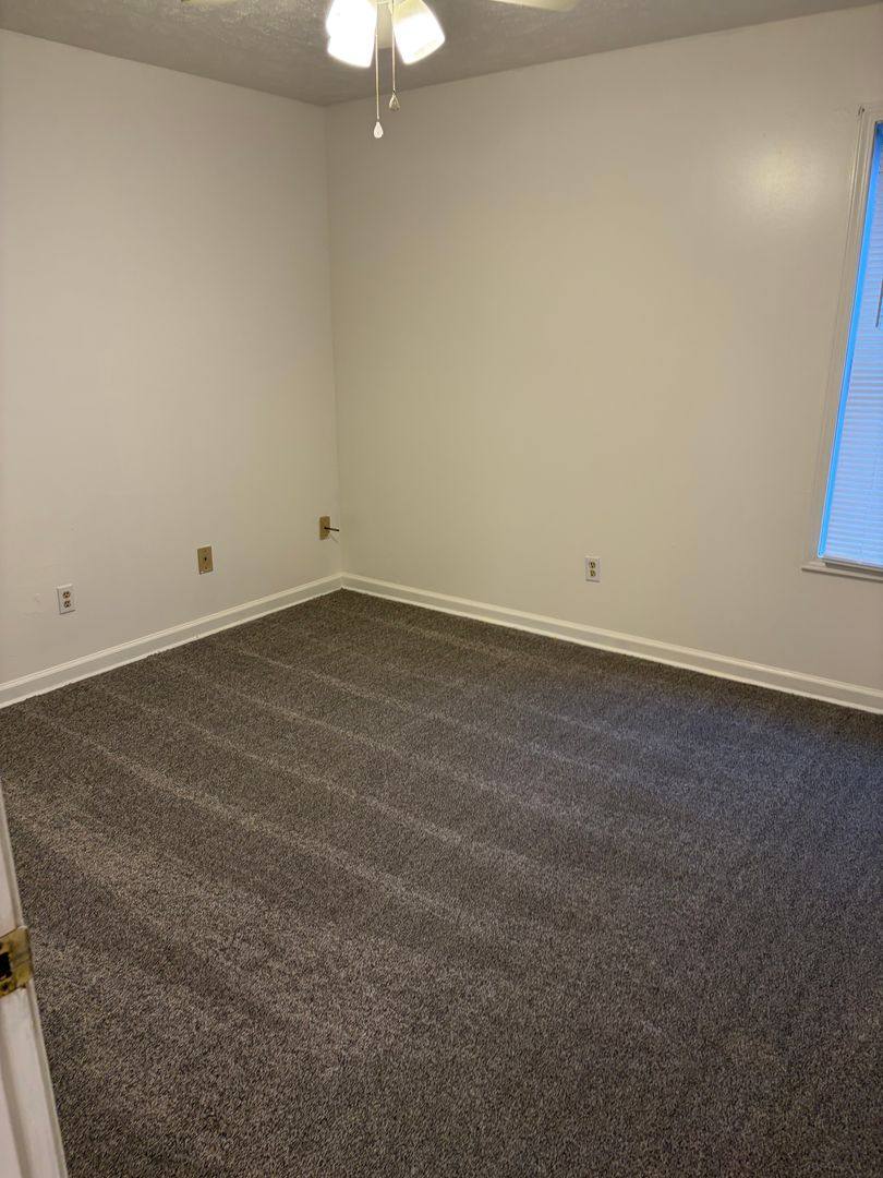 Apartment for rent at 1364 Campbell St, Jackson, TN 38305