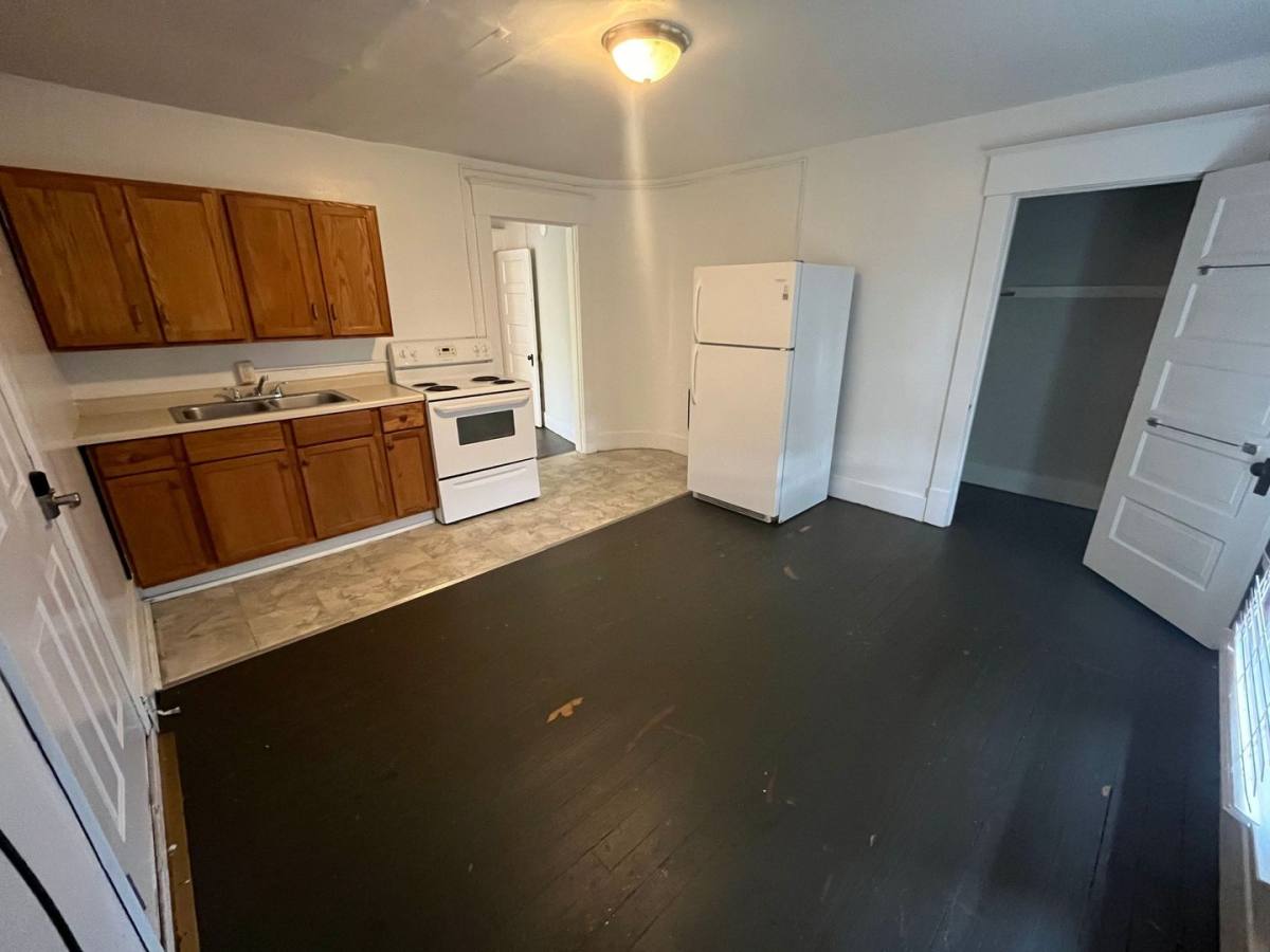 Apartment for rent at 910 N 9th St, Lafayette, IN 47904