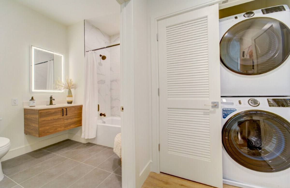 Apartment for rent at 15 S Dean St, Englewood, NJ 07631