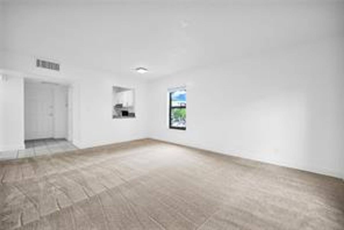 Apartment for rent at 7550 Stirling Rd, Hollywood, FL 33024