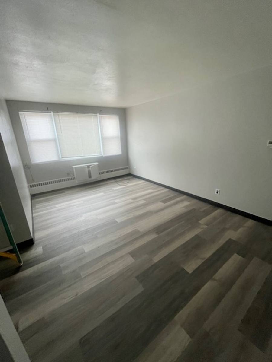 Apartment for rent at 828 SW Illinois Ave, Huron, SD 57350