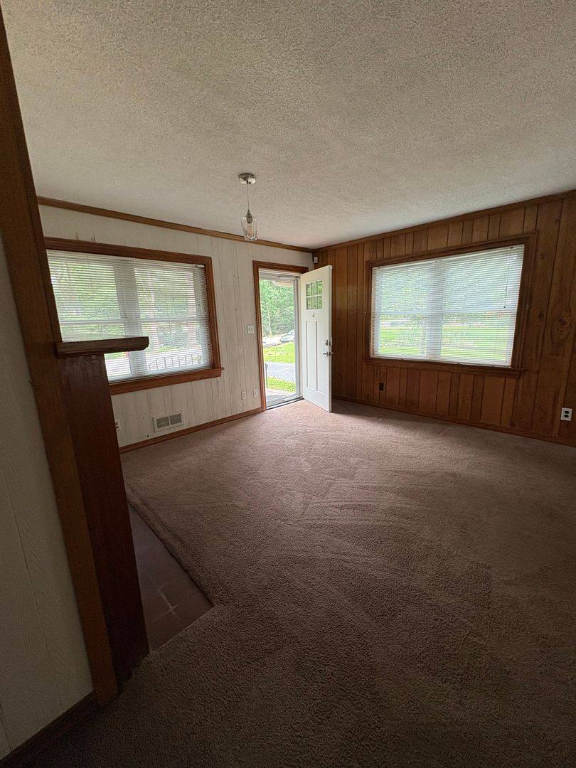 Apartment for rent at 114 Brookside Rd, Spartanburg, SC 29301