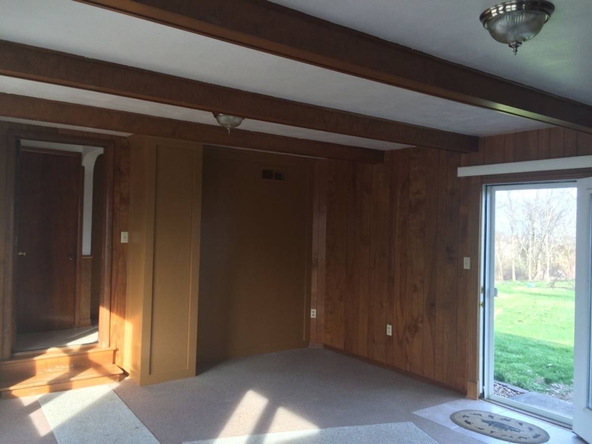 House for rent at 1358 Pottery Rd, Washington, MO 63090