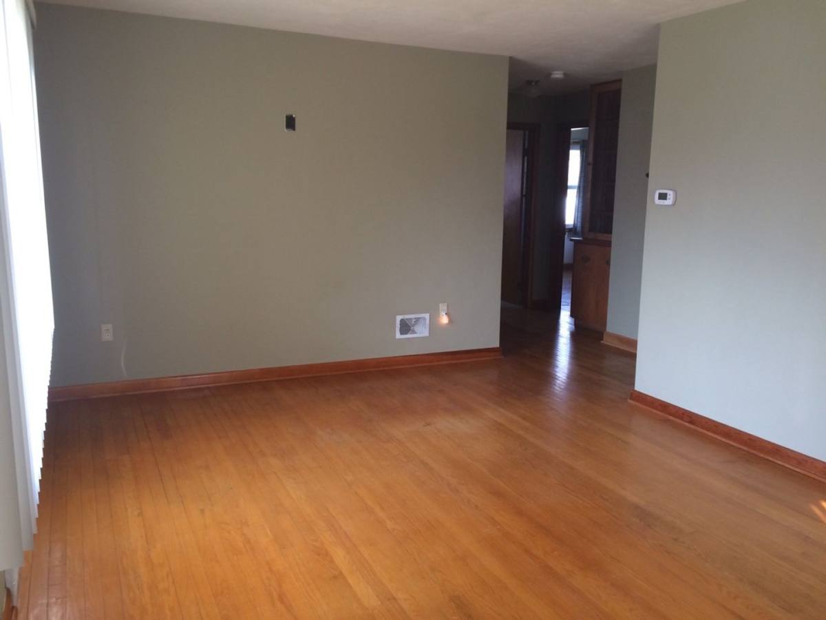 House for rent at 1358 Pottery Rd, Washington, MO 63090