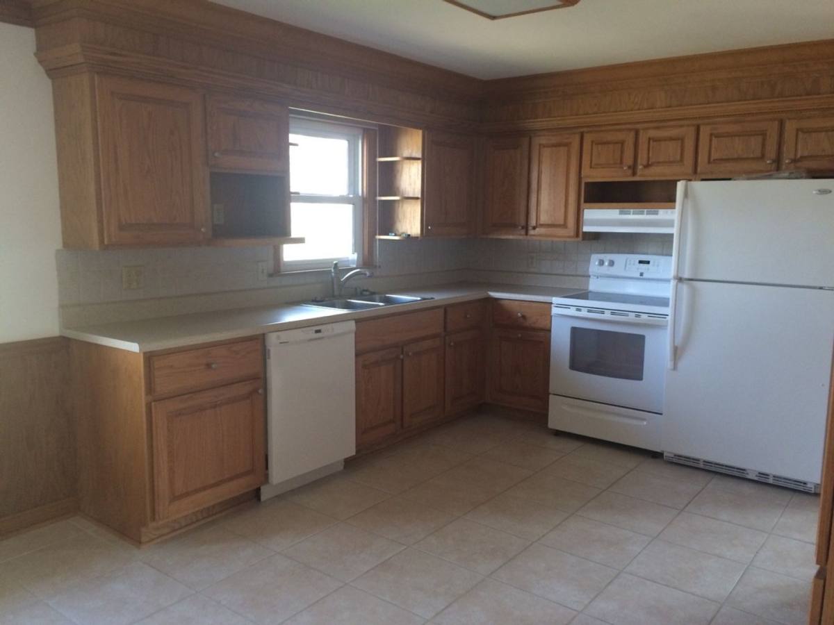 House for rent at 1358 Pottery Rd, Washington, MO 63090