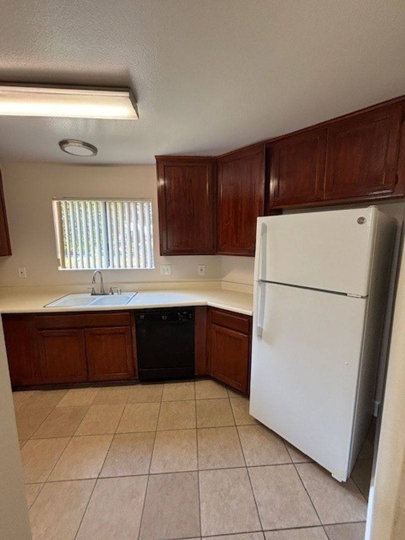 Apartment for rent at 360 390 N San Antonio, Upland, CA 91786