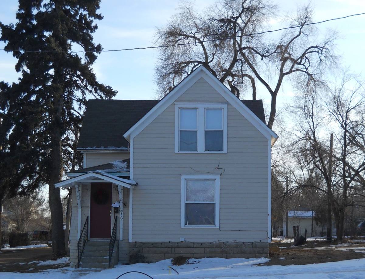 Apartment for rent at 816 20th St, Greeley, CO 80631