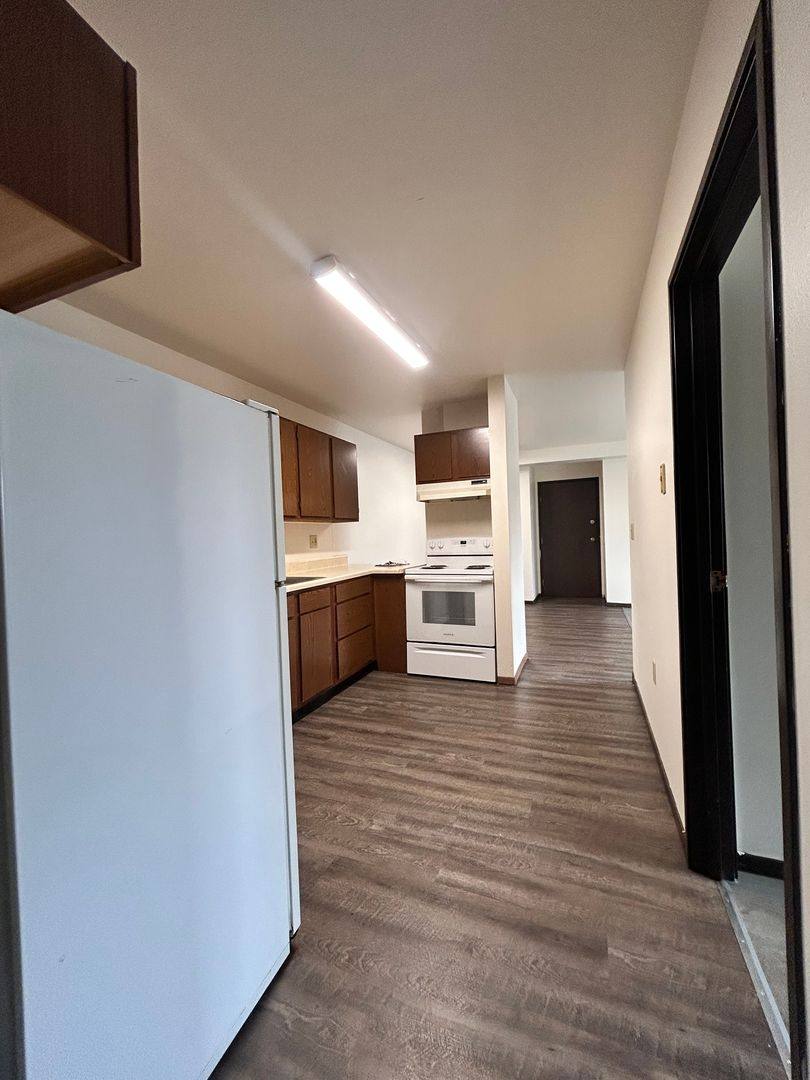 Apartment for rent at 461 Grant St, Stanley, WI 54768
