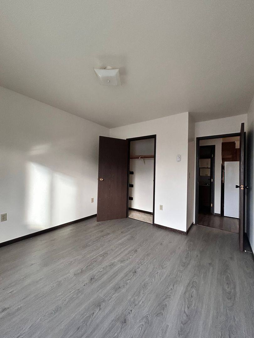 Apartment for rent at 461 Grant St, Stanley, WI 54768