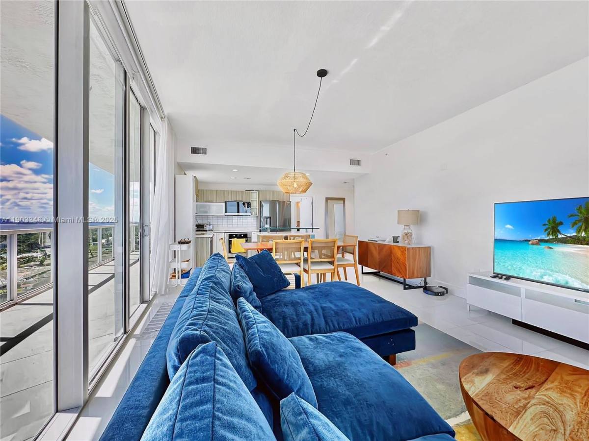 House for rent at 6700 Indian Creek Dr, Miami Beach, FL 33141