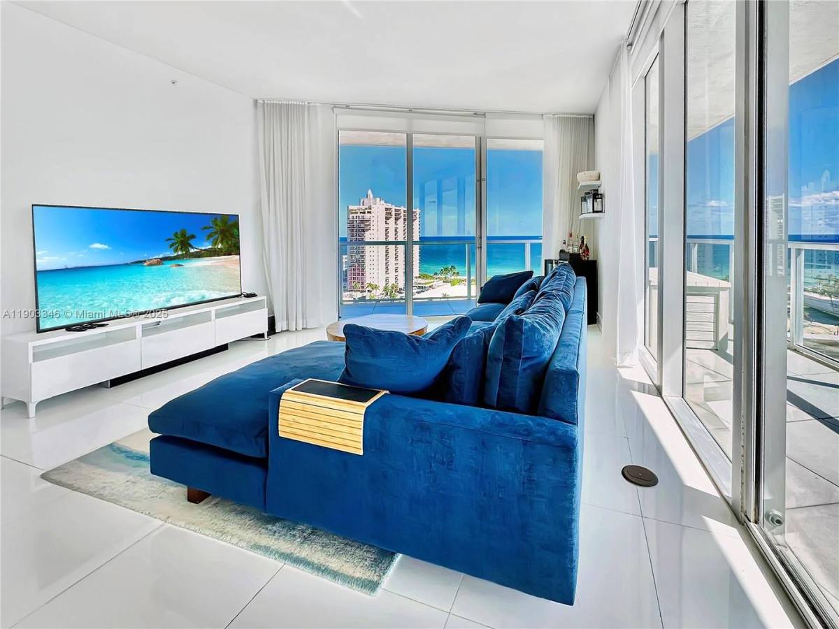 House for rent at 6700 Indian Creek Dr, Miami Beach, FL 33141