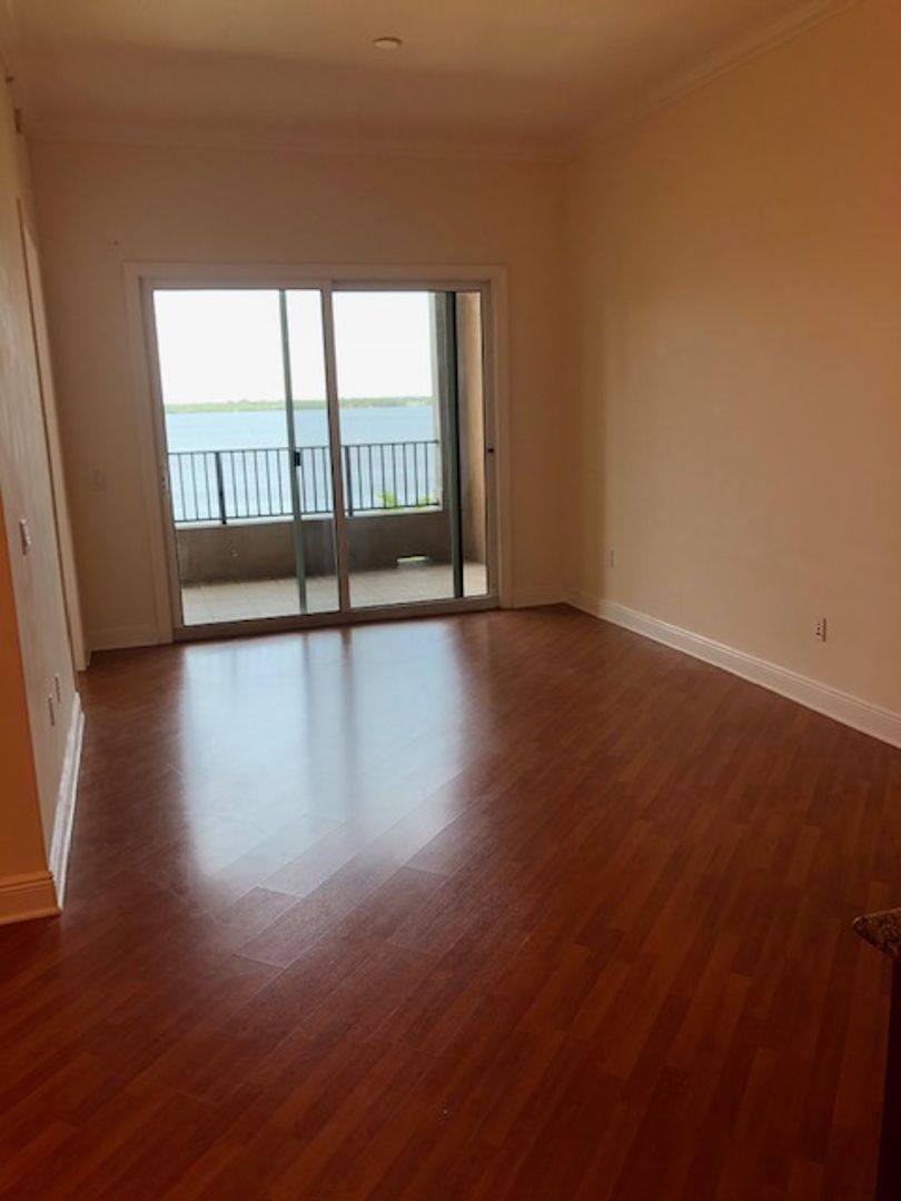 House for rent at 2825 Palm Beach Blvd, Fort Myers, FL 33901