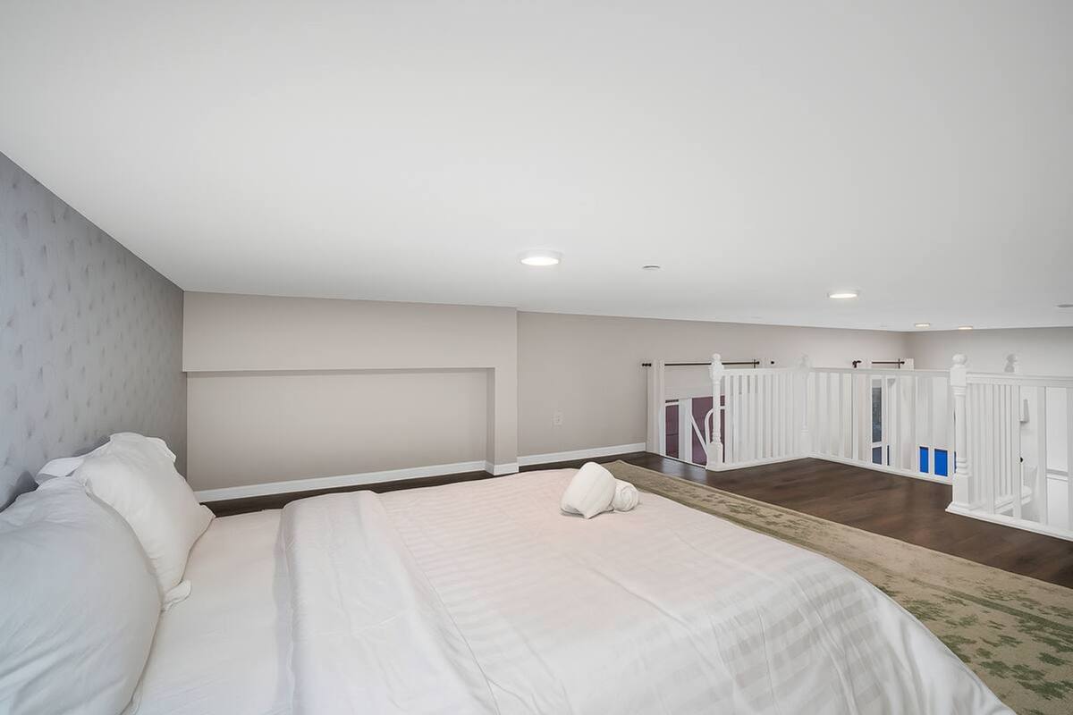 Apartment for rent at 98 Olive St, New Haven, CT 06511
