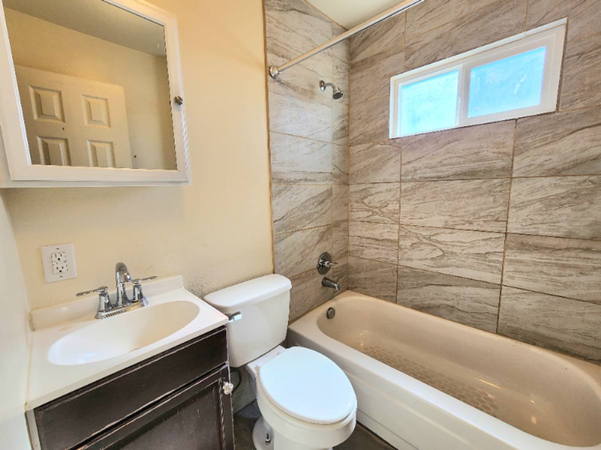Apartment for rent at 520 W 11th St, Pueblo, CO 81003