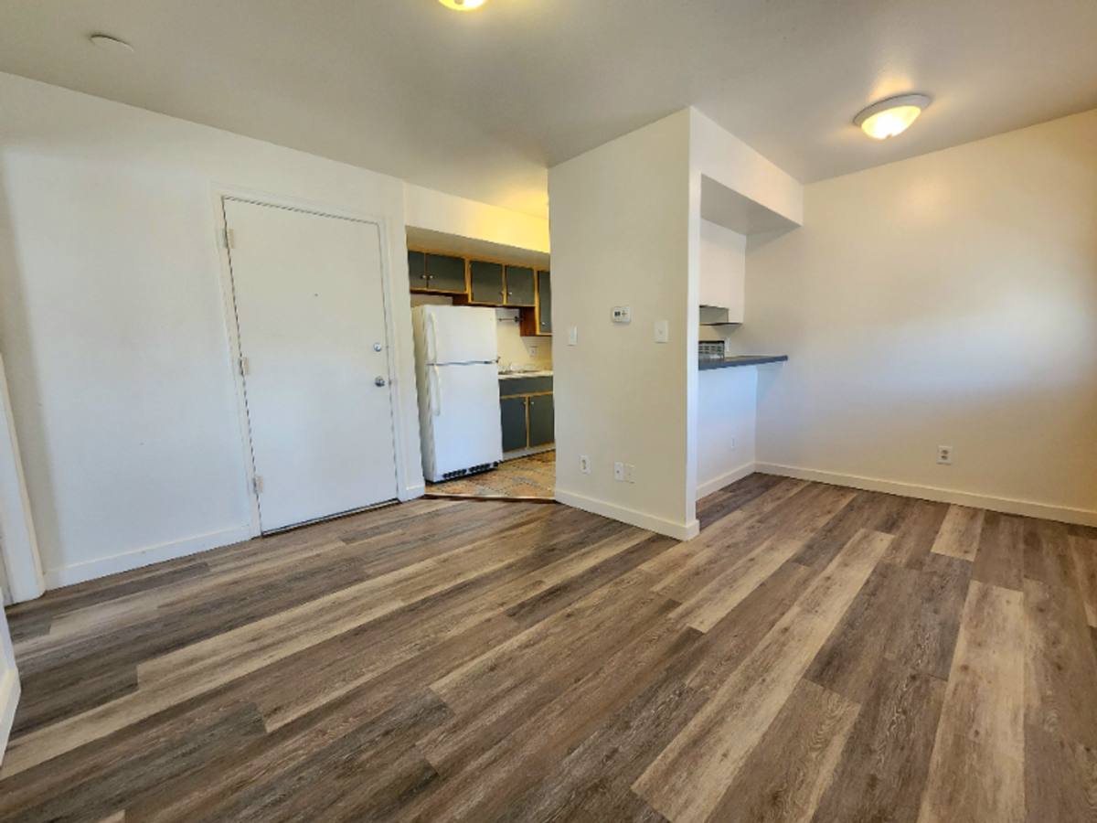 Apartment for rent at 520 W 11th St, Pueblo, CO 81003