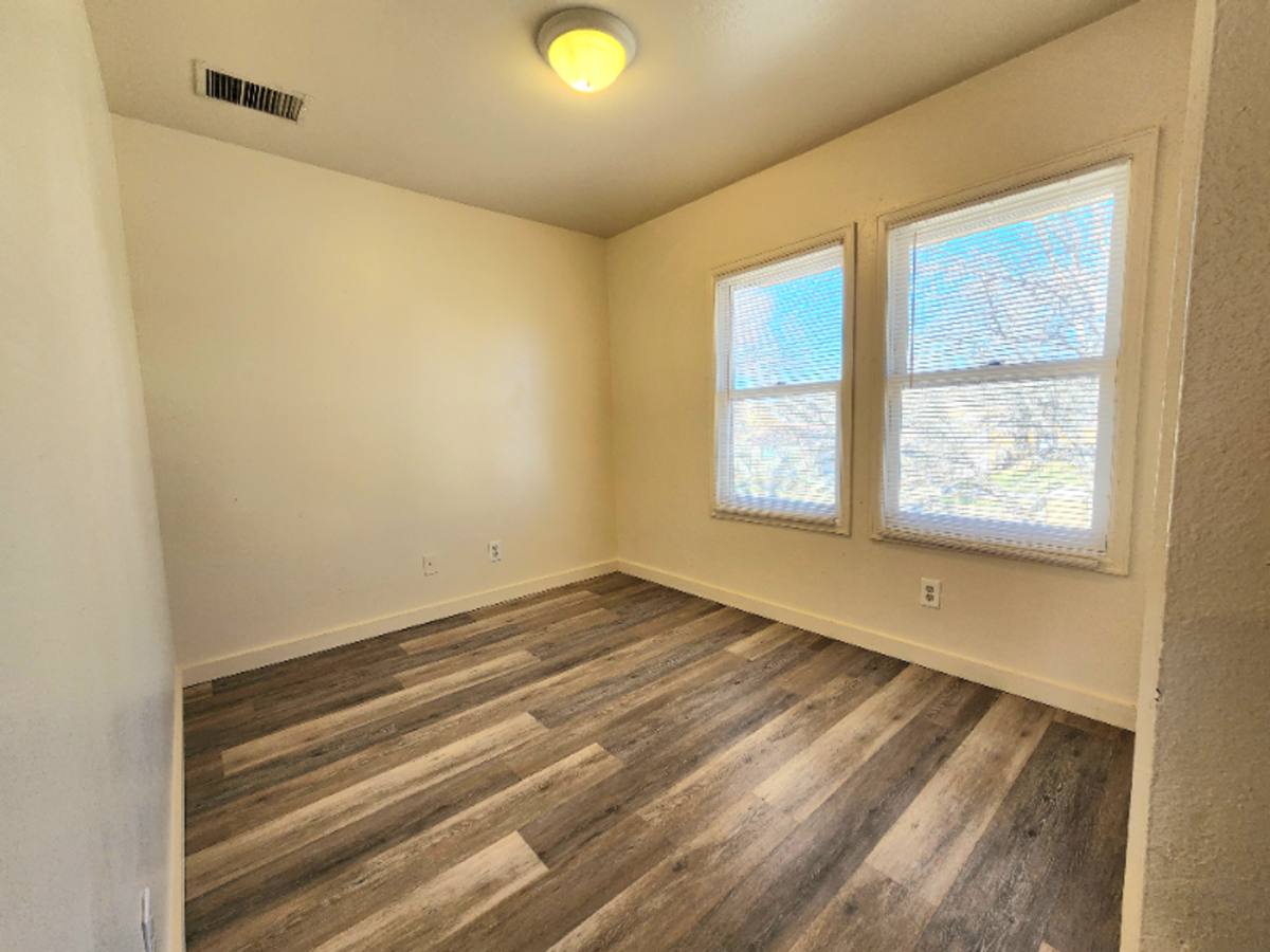 Apartment for rent at 520 W 11th St, Pueblo, CO 81003