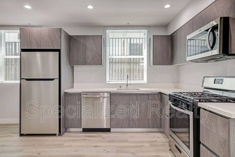 Apartment for rent at 5068 Romaine St, Los Angeles, CA 90029