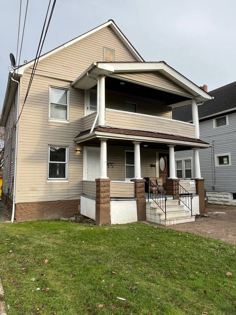 Apartment for rent at 3865 W 16th St, Cleveland, OH 44109