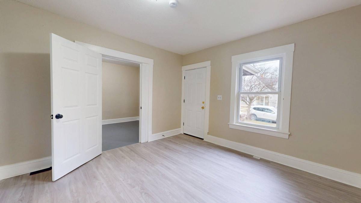 Apartment for rent at 3865 W 16th St, Cleveland, OH 44109