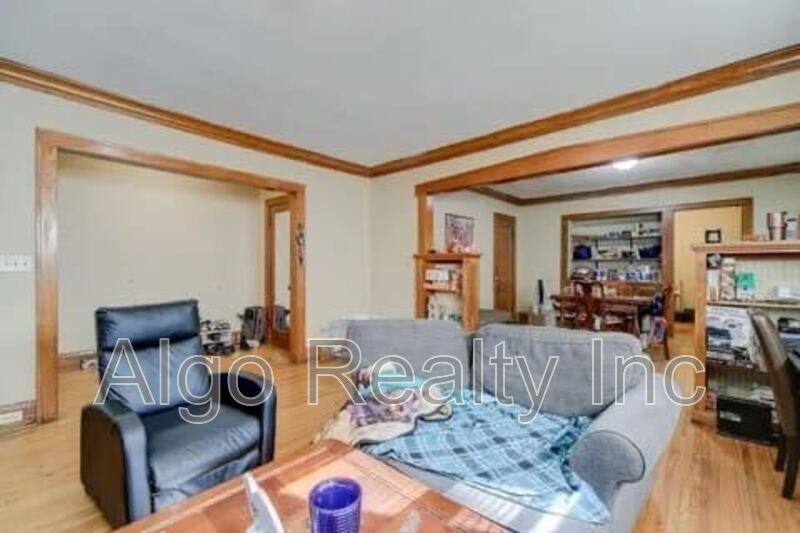 Apartment for rent at 2646 Dupont Ave N #2, Minneapolis, MN 55411