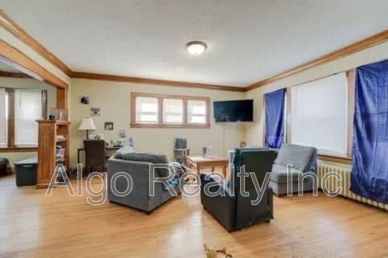 Apartment for rent at 2646 Dupont Ave N #2, Minneapolis, MN 55411