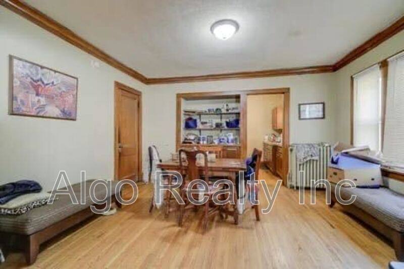 Apartment for rent at 2646 Dupont Ave N #2, Minneapolis, MN 55411