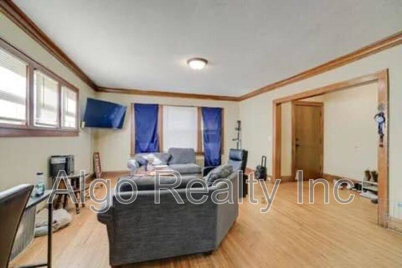 Apartment for rent at 2646 Dupont Ave N #2, Minneapolis, MN 55411