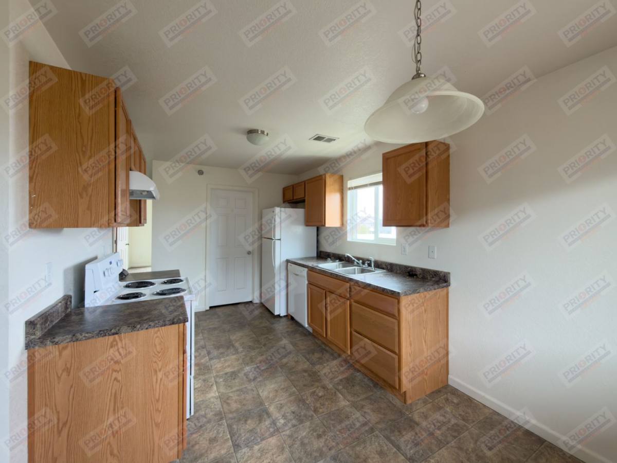 Apartment for rent at 1927 Harvest Moon, Gillette, WY 82718