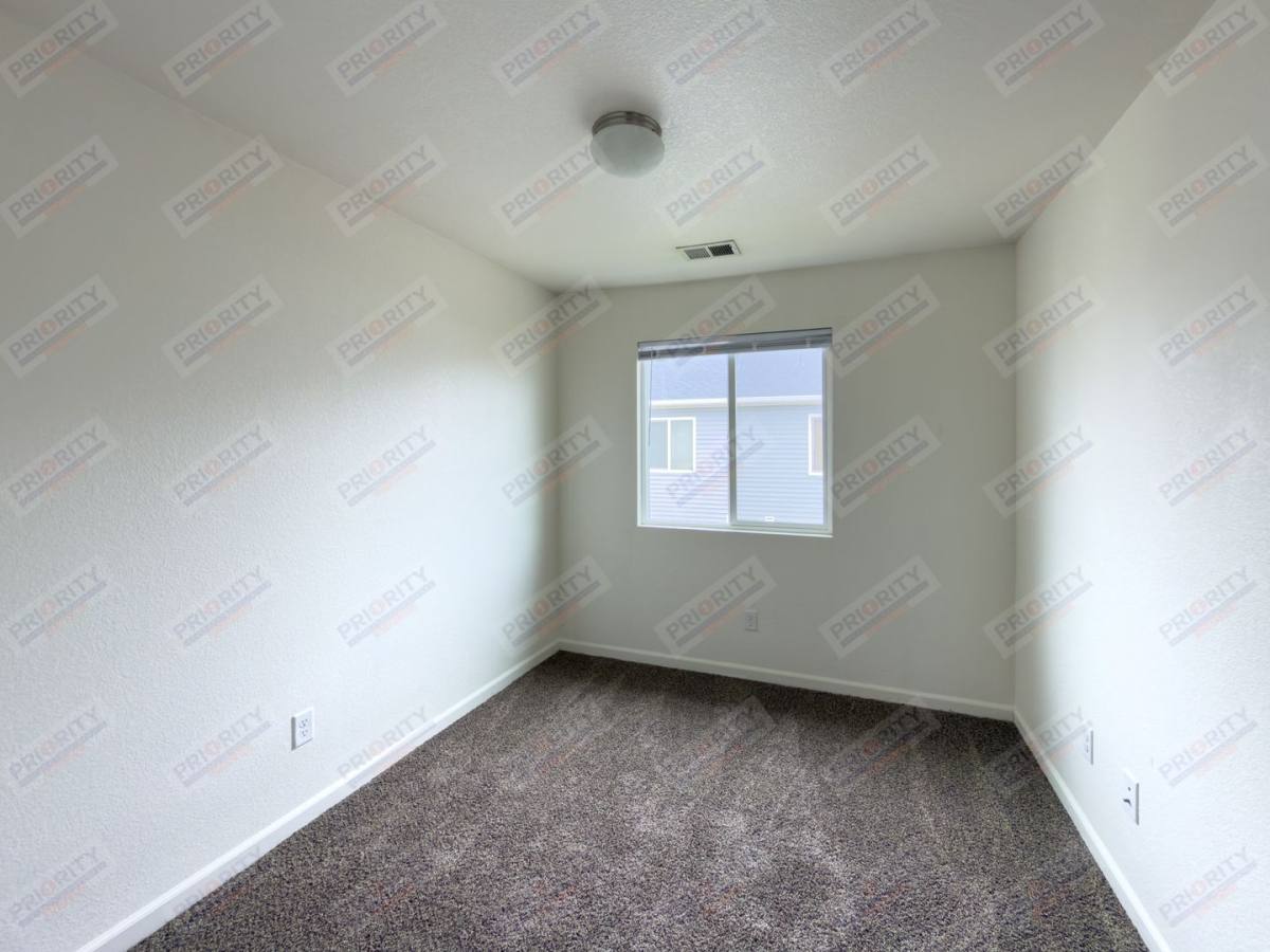 Apartment for rent at 1927 Harvest Moon, Gillette, WY 82718