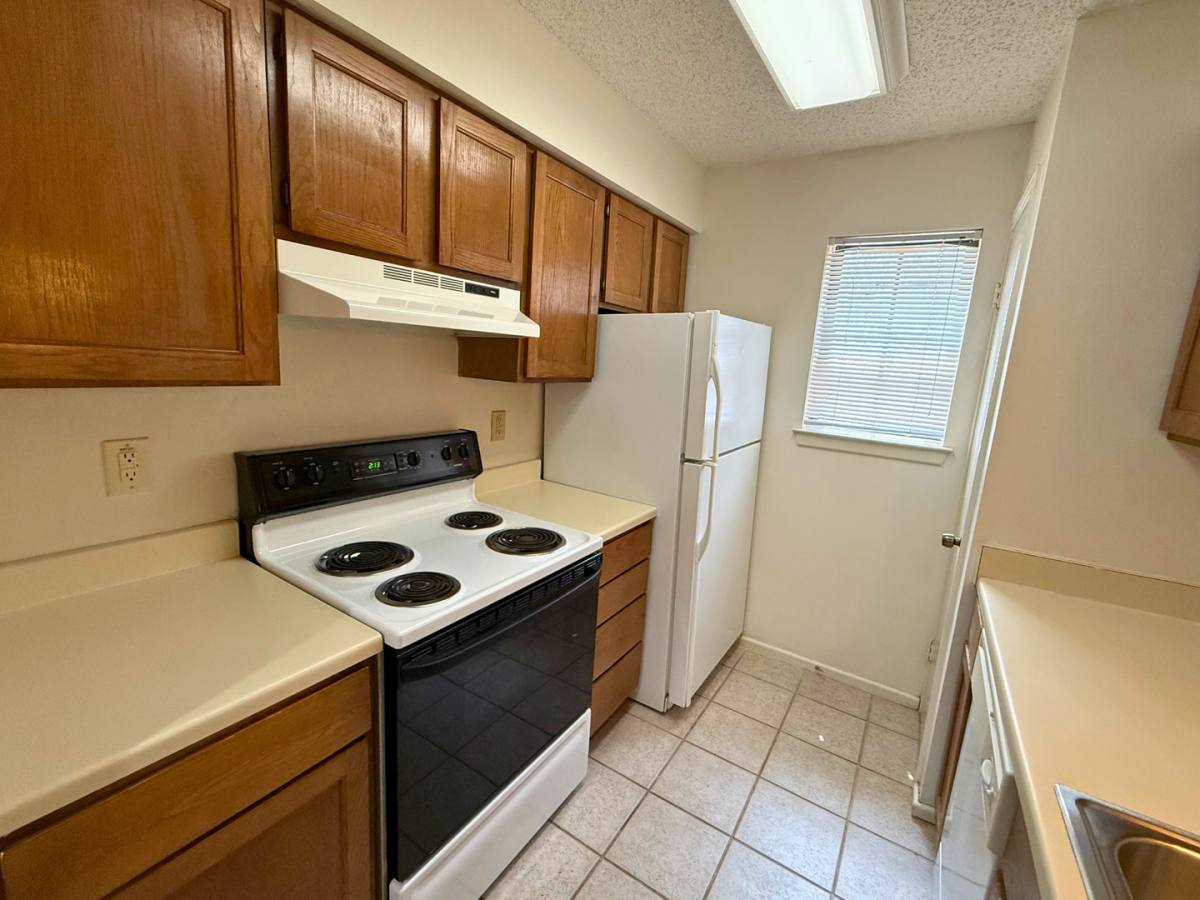 Condo for rent at 13018 Heimer, San Antonio, TX 78216