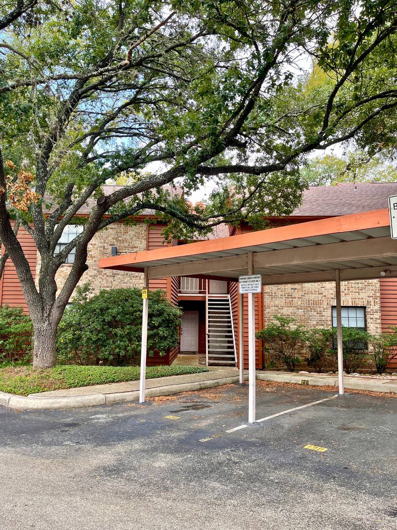 Condo for rent at 13018 Heimer, San Antonio, TX 78216