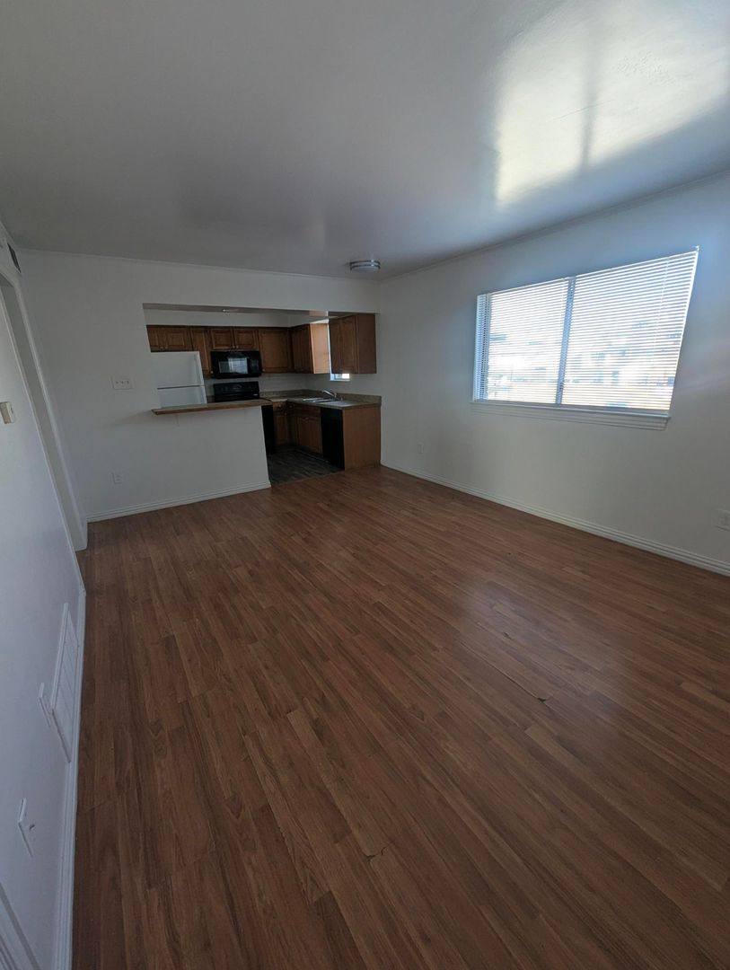 Apartment for rent at 1728 Fitzhugh Ave, Dallas, TX 75204