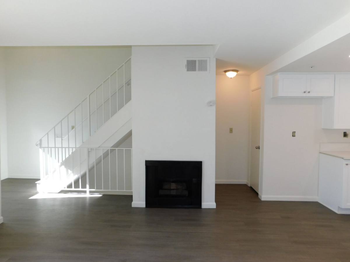 Apartment for rent at 8081-8091 9th St, Buena Park, CA 90621