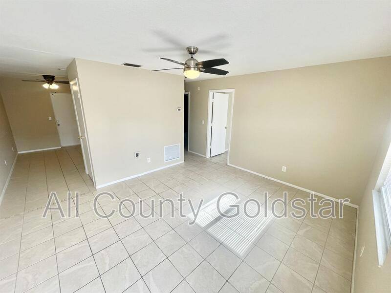 Apartment for rent at 9490 Tacoma Ave #B, Englewood, FL 34224