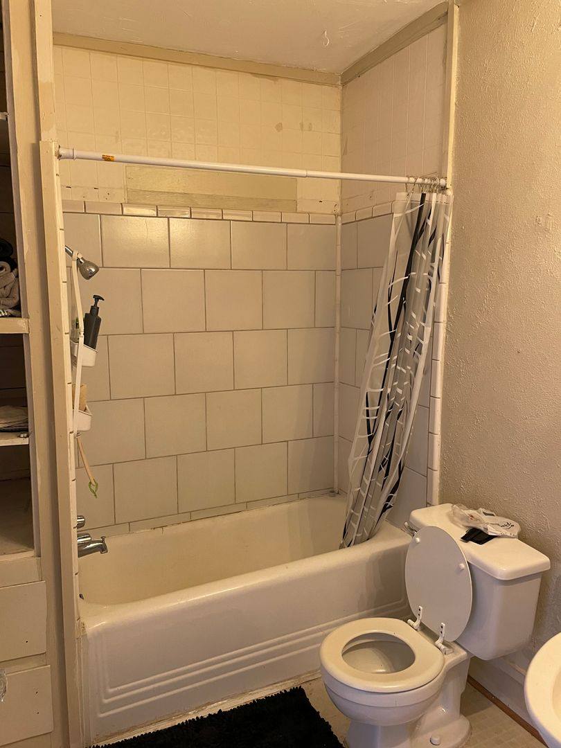Apartment for rent at 304 N Haswell Dr, Bryan, TX 77803