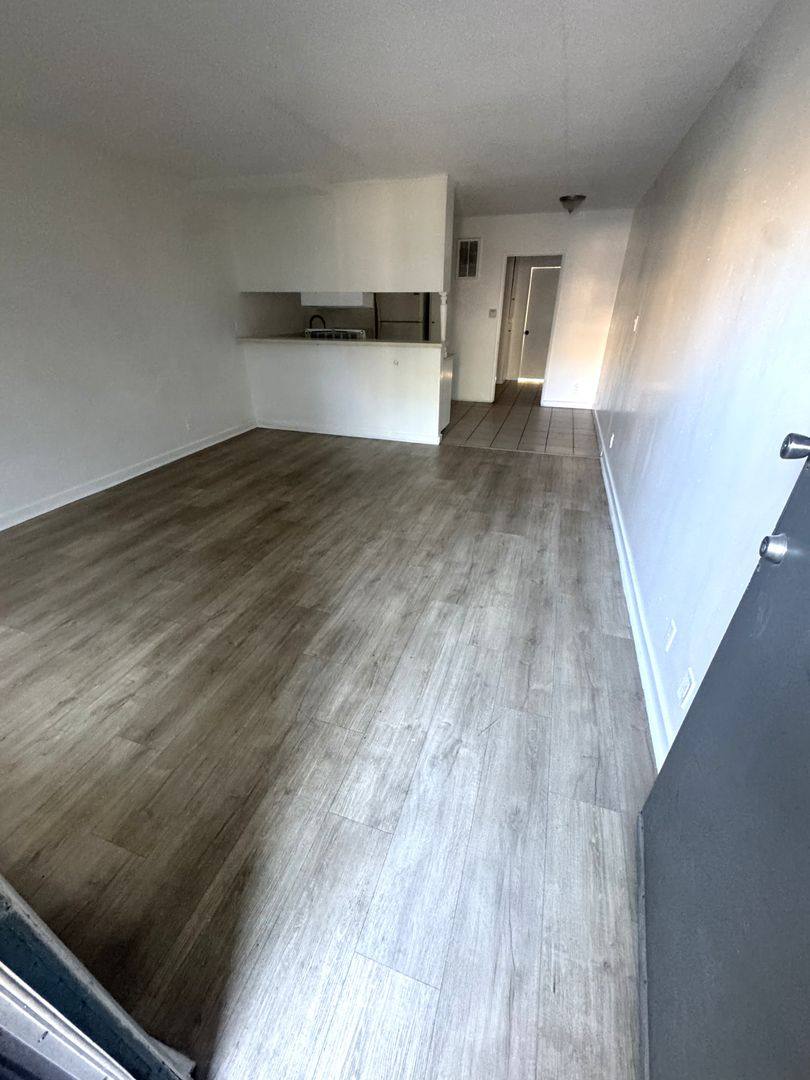Apartment for rent at 7104 S San Pedro St, Los Angeles, CA 90003