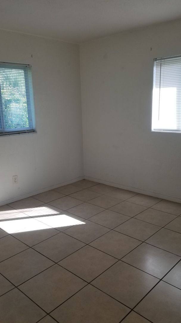 Apartment for rent at 2190 S Palmetto Ave, Daytona Beach, FL 32119