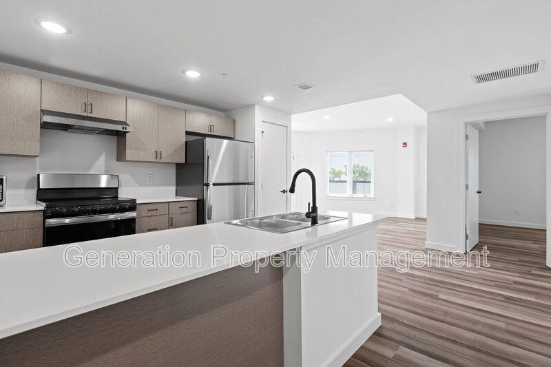 Apartment for rent at 901 E Main St #105, Chattanooga, TN 37408