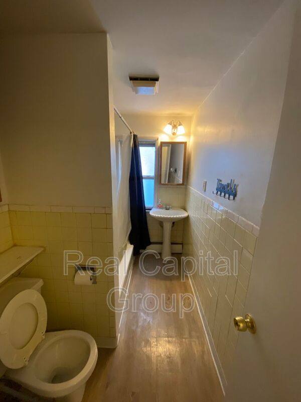 Apartment for rent at 180 Euclid Ave #1, Buffalo, NY 14217