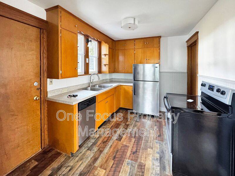 Apartment for rent at 1014 Louisa St, Williamsport, PA 17701