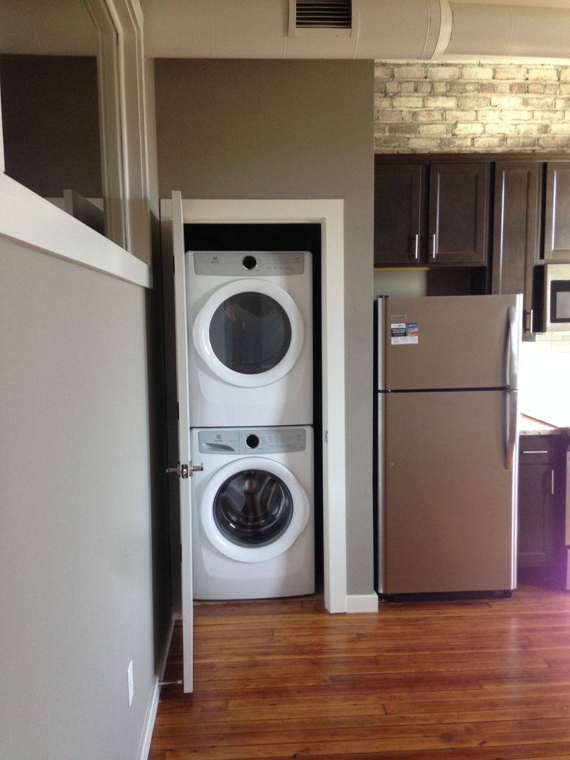 Apartment for rent at 926 Commerce St, Lynchburg, VA 24504