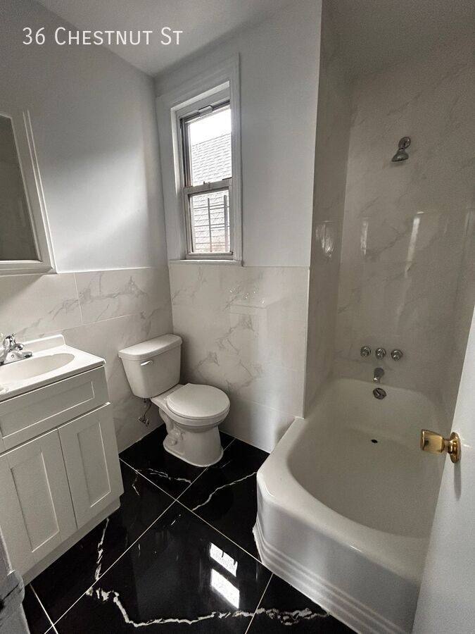 Apartment for rent at 36 Chestnut St, Yonkers, NY 10701