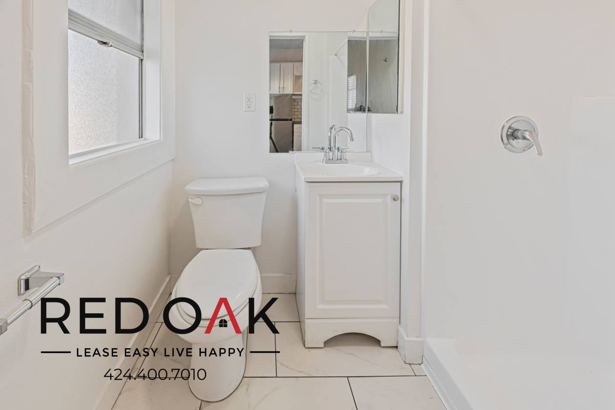 Condo for rent at 744 Beacon Ave #414, Los Angeles, CA 90017