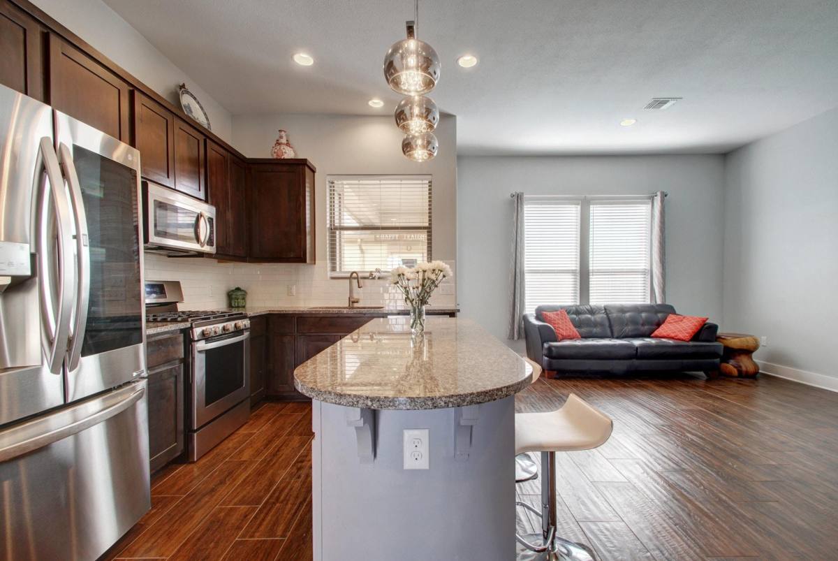 Townhouse for rent at 4617 Mattie St, Austin, TX 78723
