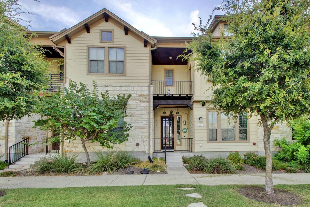 Townhouse for rent at 4617 Mattie St, Austin, TX 78723