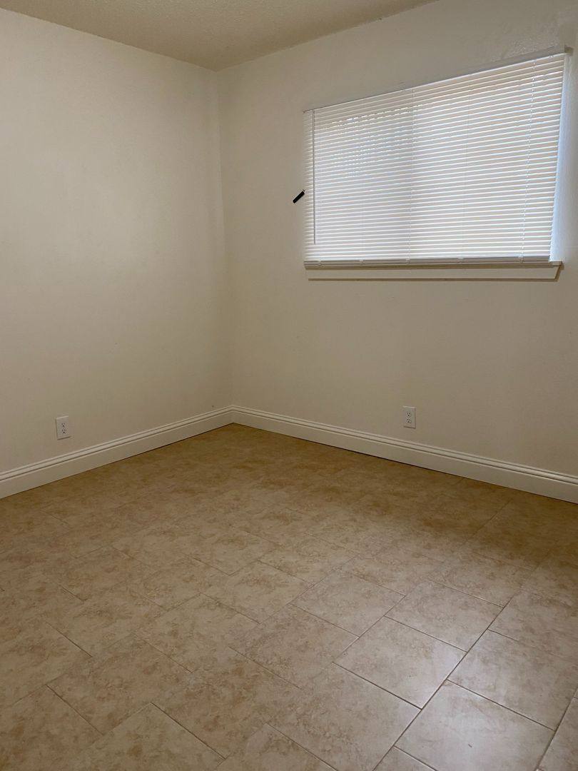 Apartment for rent at 1411-1433 N Palm Ave, Fresno, CA 93728