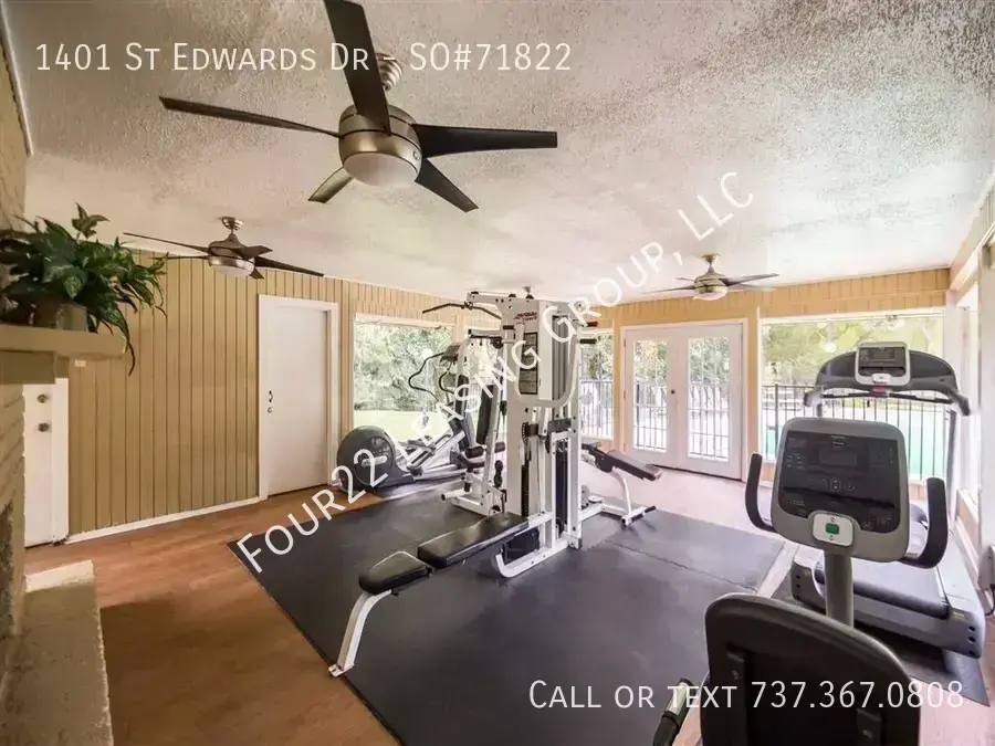 Townhouse for rent at 1401 St Edwards Dr #SO, Austin, TX 78704