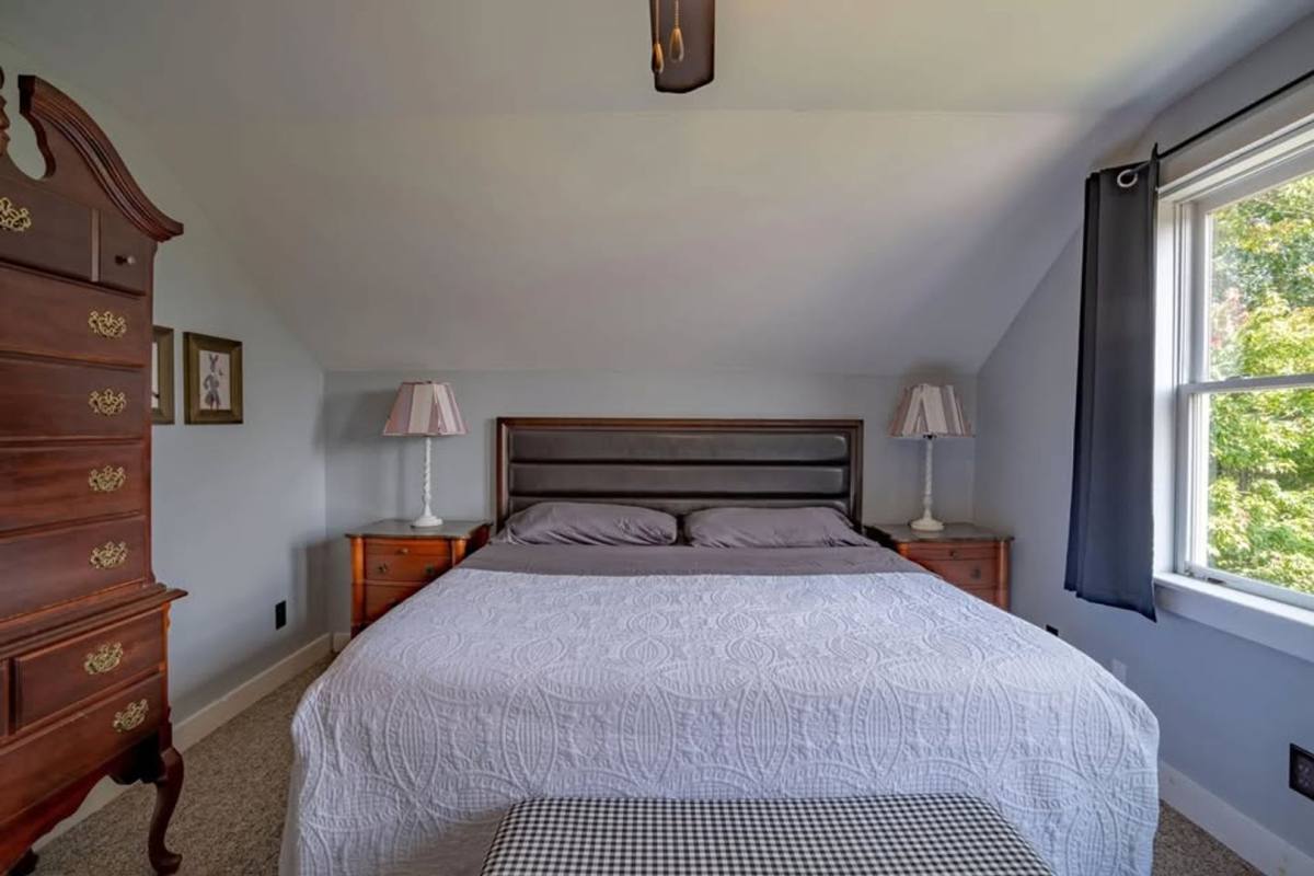 Apartment for rent at 14 Gifford Lane, Bucksport, ME 04416