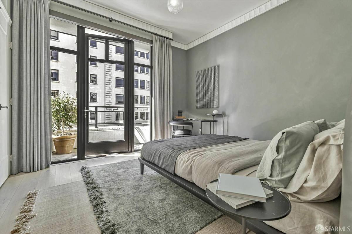 Condo for rent at 875 California St #PH3, San Francisco, CA 94108